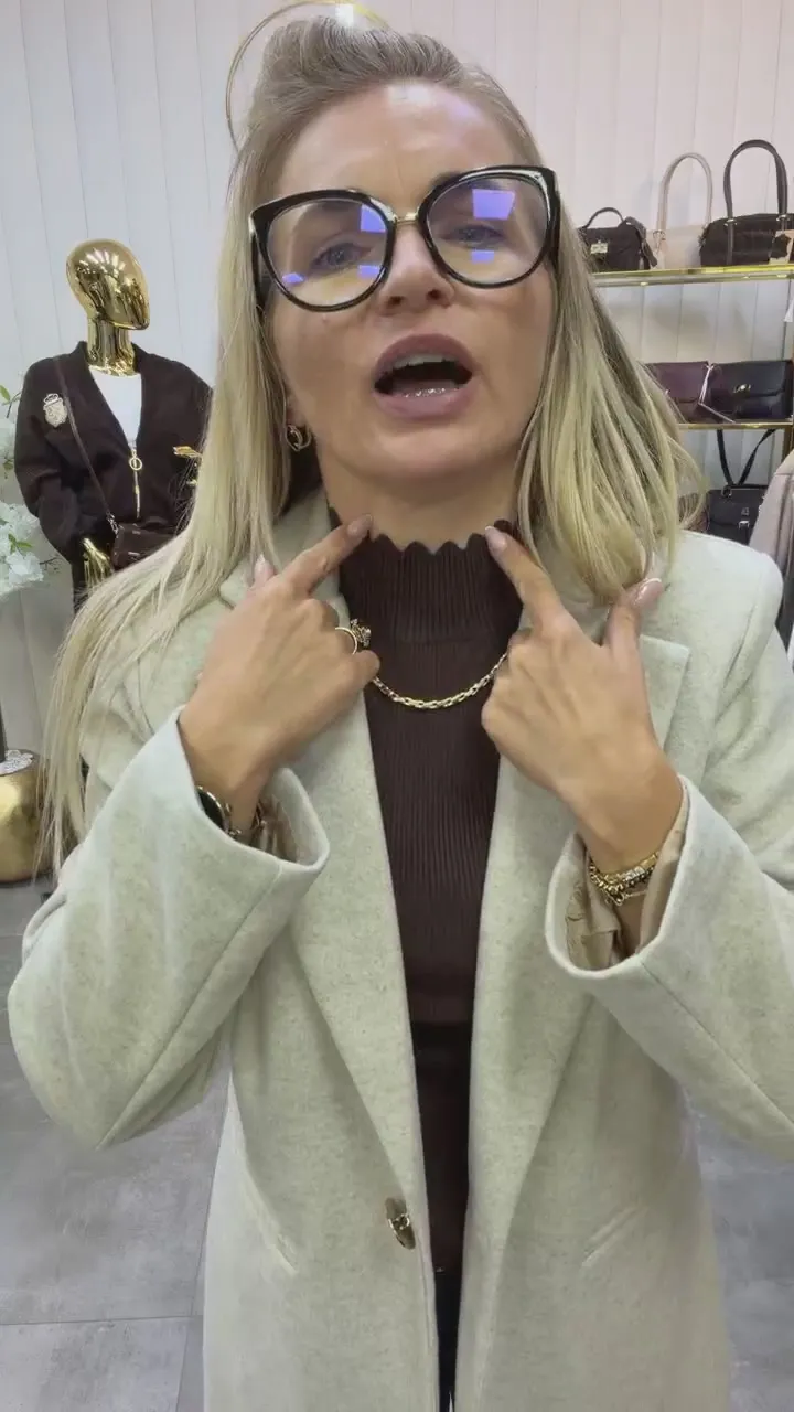 Karola