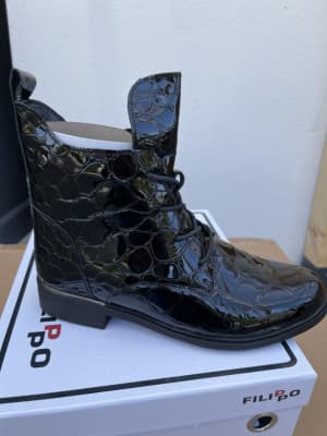 Filip 30 Botek lakierowany marszczony Filippo DBT8283/26 black