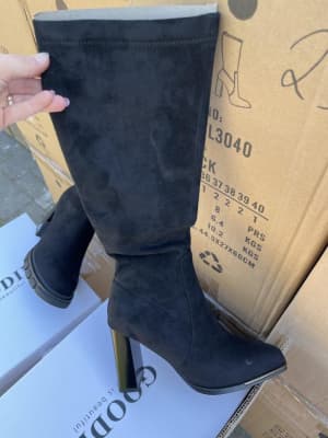 Goodin 29 kozak wysoki na obcasie lakierowanym zamszowy kwadratowy czubek GD-FL3040 black