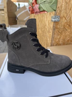 Filip 36 botek zamszowy taupe wiazany z logo Filippo DBT7997/26 GR