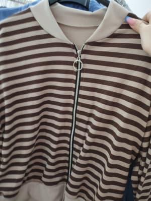 Produkt - Bluza rozpisana paski 
